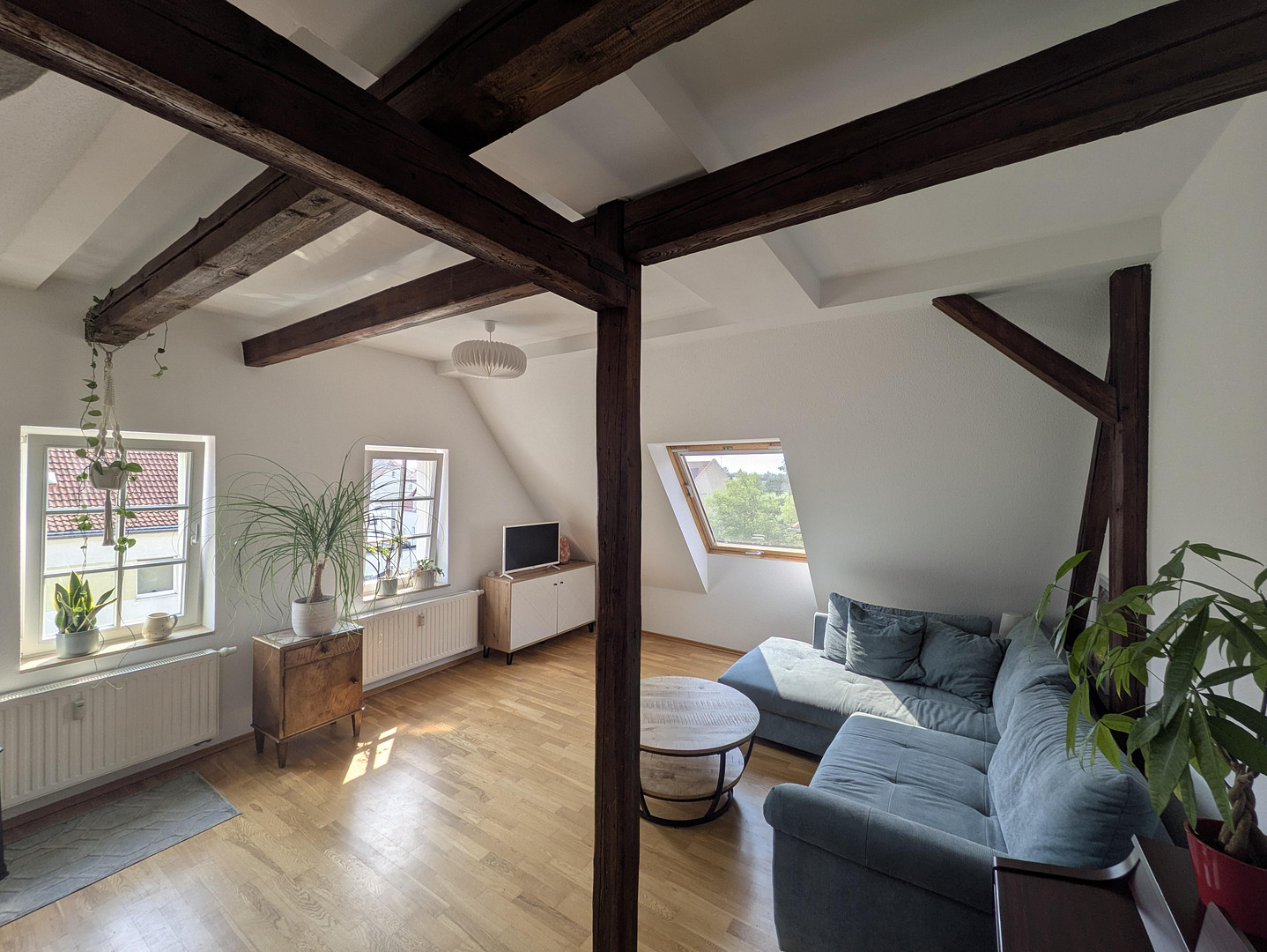 Dachgeschosswohnung mit Loggia | Einbauküche | Seenähe | bezugsfrei | provisionsfrei – 4249 Leipzig(Knautkleeberg-Knauthain) – Vorschaubild 5
