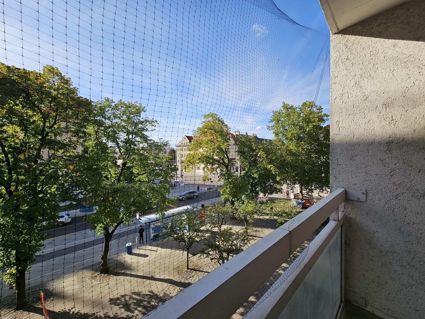 Frisch renovierte 3,5-Zimmer-Wohnung mit Balkonen in Laim – 80687 München(Laim) – Vorschaubild 9