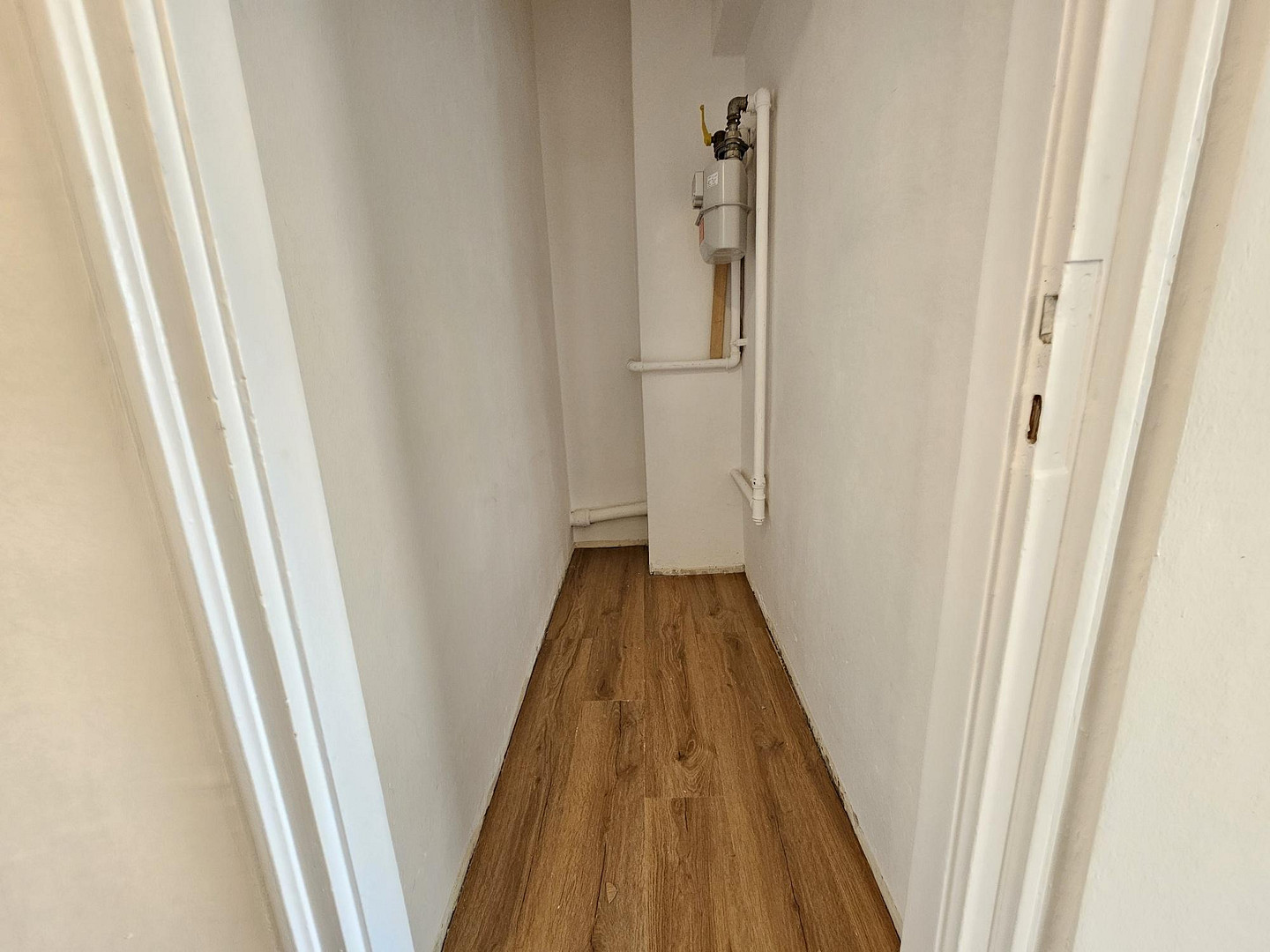 Frisch renovierte 3,5-Zimmer-Wohnung mit Balkonen in Laim – 80687 München(Laim) – Vorschaubild 12