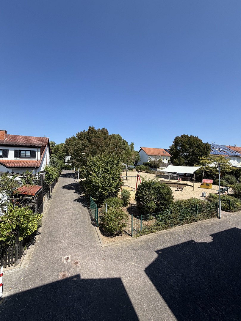 Großzügiges Reihenmittelhaus - Garten, Terrasse & Garage in familienfreundlicher Lage von Liederbach – 65835 Liederbach(Liederbach am Taunus) – Vorschaubild 7