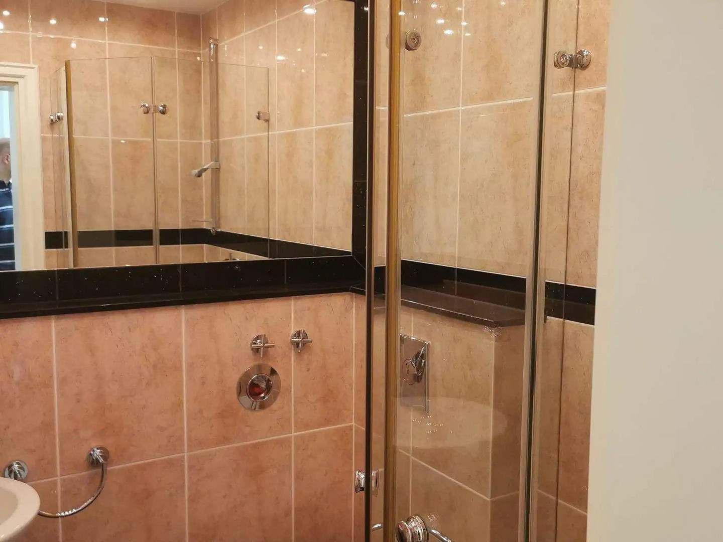 Herrliche 3-Raum-Wohnung - wunderbare Terrasse - Edle Einbauküche - TG-Stellplatz – 40470 Düsseldorf(Mörsenbroich) – Vorschaubild 6