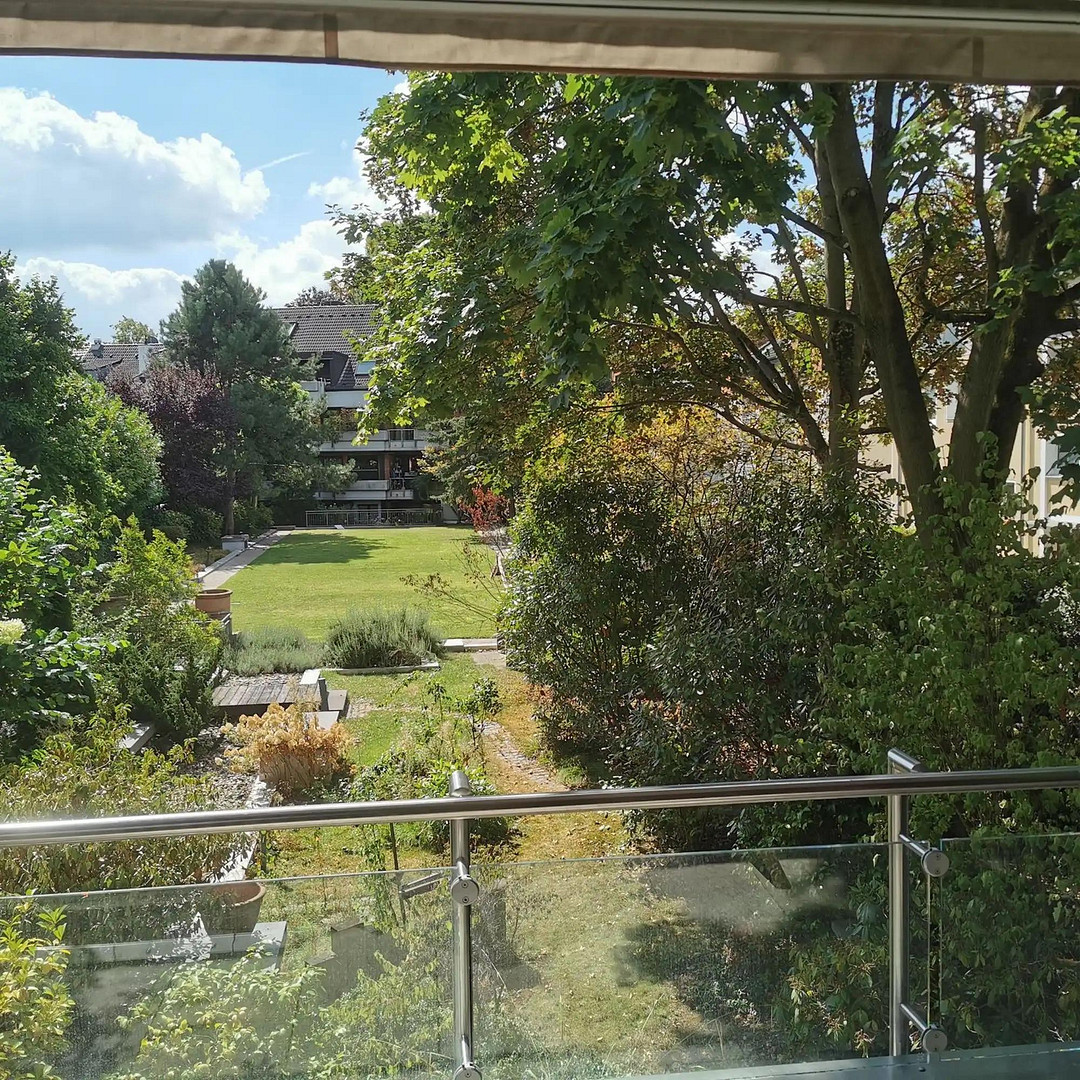 Herrliche 3-Raum-Wohnung - wunderbare Terrasse - Edle Einbauküche - TG-Stellplatz – 40470 Düsseldorf(Mörsenbroich) – Vorschaubild 10
