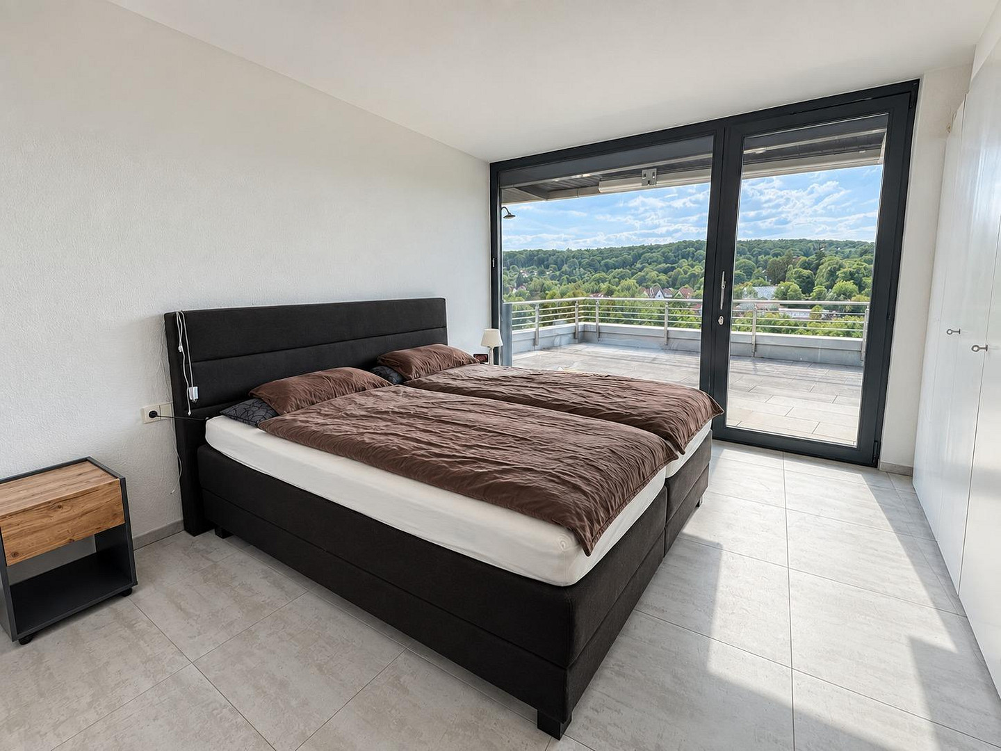 Haus im Haus: Provisionsfrei, 293 m²  Penthouse auf 3 Ebenen, 148 m² Außenfläche, Loft, Fernblick – 70469 Stuttgart(Feuerbach) – Vorschaubild 7