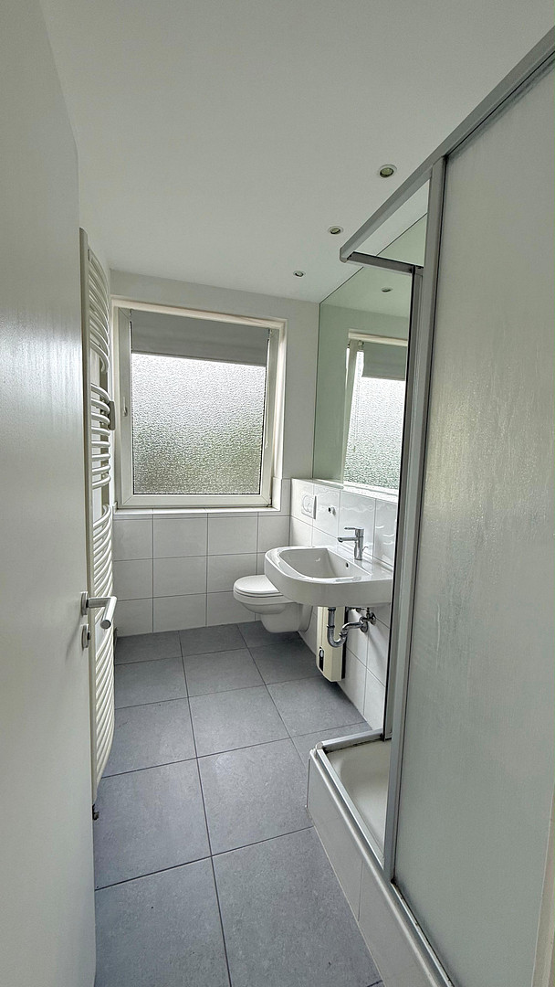 Helle 2-Zimmerwohnung mit Süd-Balkon und Blick ins Grüne – 40468 Düsseldorf(Unterrath) – Vorschaubild 7