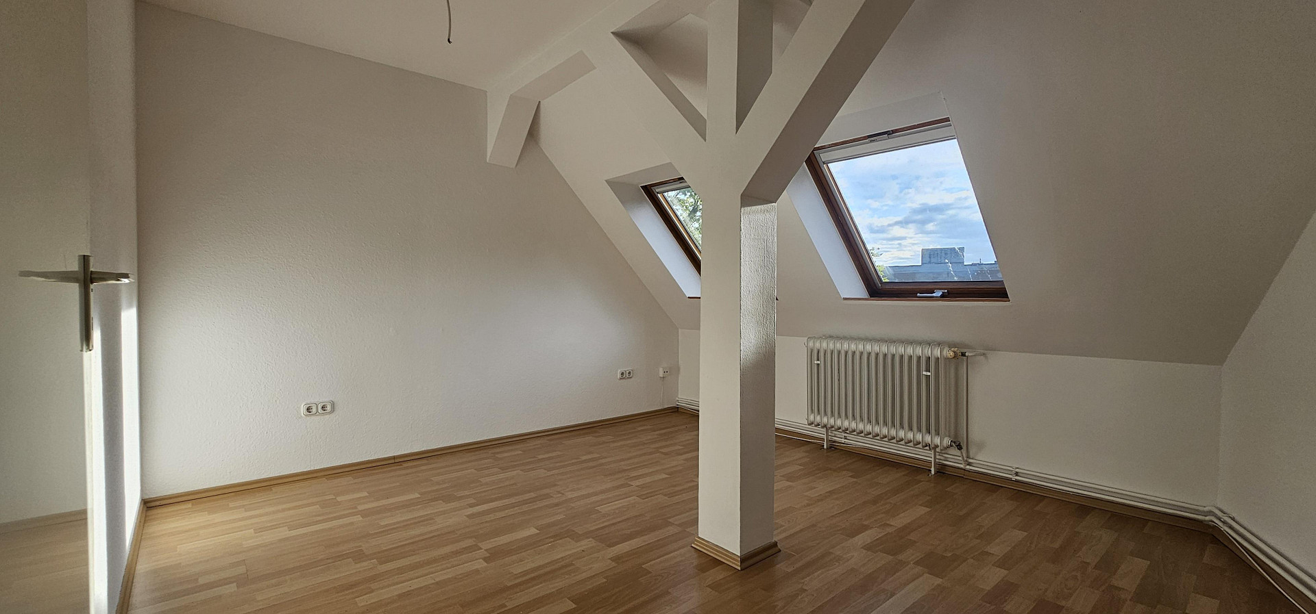 HERZSTÜCK, TEGELER SEE. Raffinierte 3 1/2 individuelle Mansarden WE mit Dachterrasse. BEZUGSFERTIG. – 13507 Berlin-Tegel(Tegel) – Vorschaubild 15