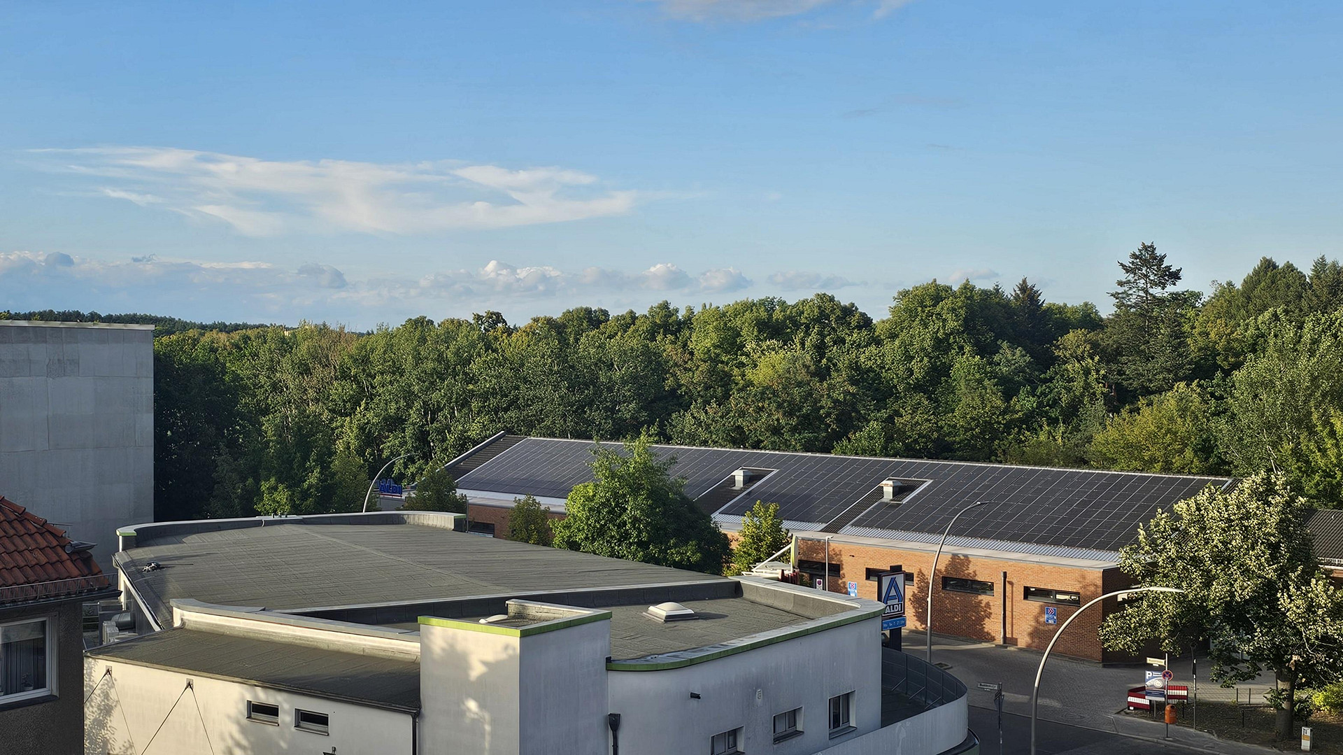 HERZSTÜCK, TEGELER SEE. Raffinierte 3 1/2 individuelle Mansarden WE mit Dachterrasse. BEZUGSFERTIG. – 13507 Berlin-Tegel(Tegel) – Vorschaubild 4