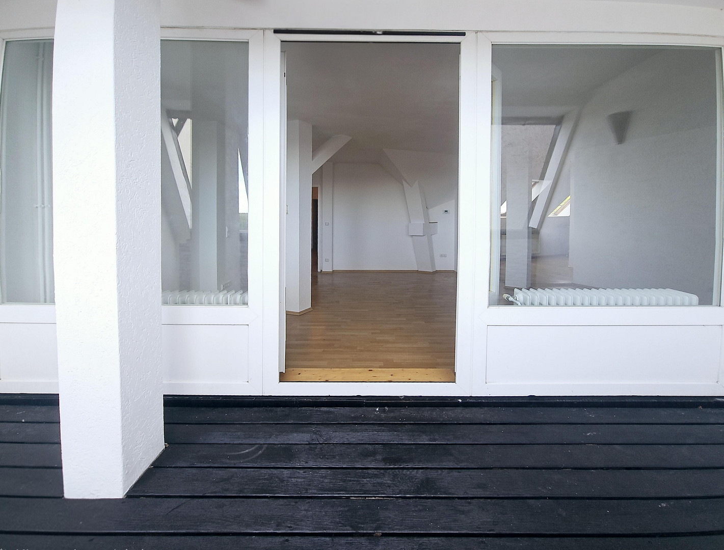 HERZSTÜCK, TEGELER SEE. Raffinierte 3 1/2 individuelle Mansarden WE mit Dachterrasse. BEZUGSFERTIG. – 13507 Berlin-Tegel(Tegel) – Vorschaubild 6