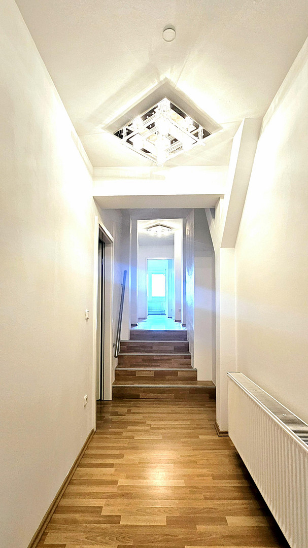 HERZSTÜCK, TEGELER SEE. Raffinierte 3 1/2 individuelle Mansarden WE mit Dachterrasse. BEZUGSFERTIG. – 13507 Berlin-Tegel(Tegel) – Vorschaubild 13