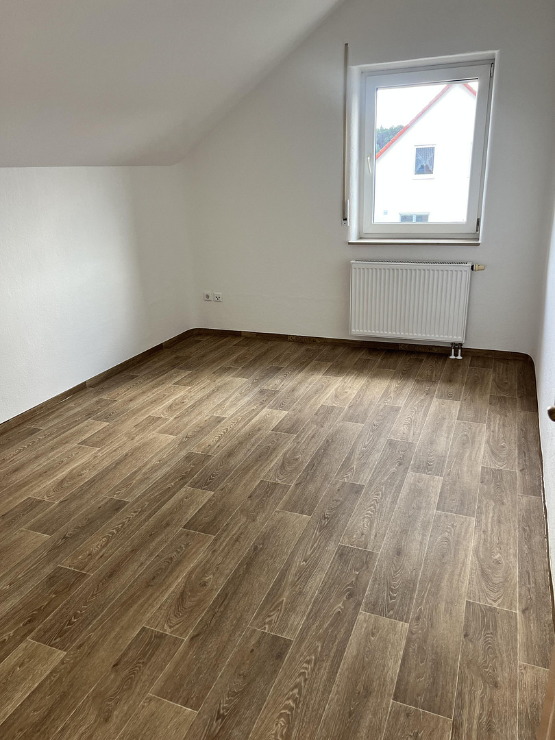 🌿 Renovierte Doppelhaushälfte mit grossem Garten und Garage in Linthe bei Berlin/ Potsdam – 14822 Linthe – Vorschaubild 12