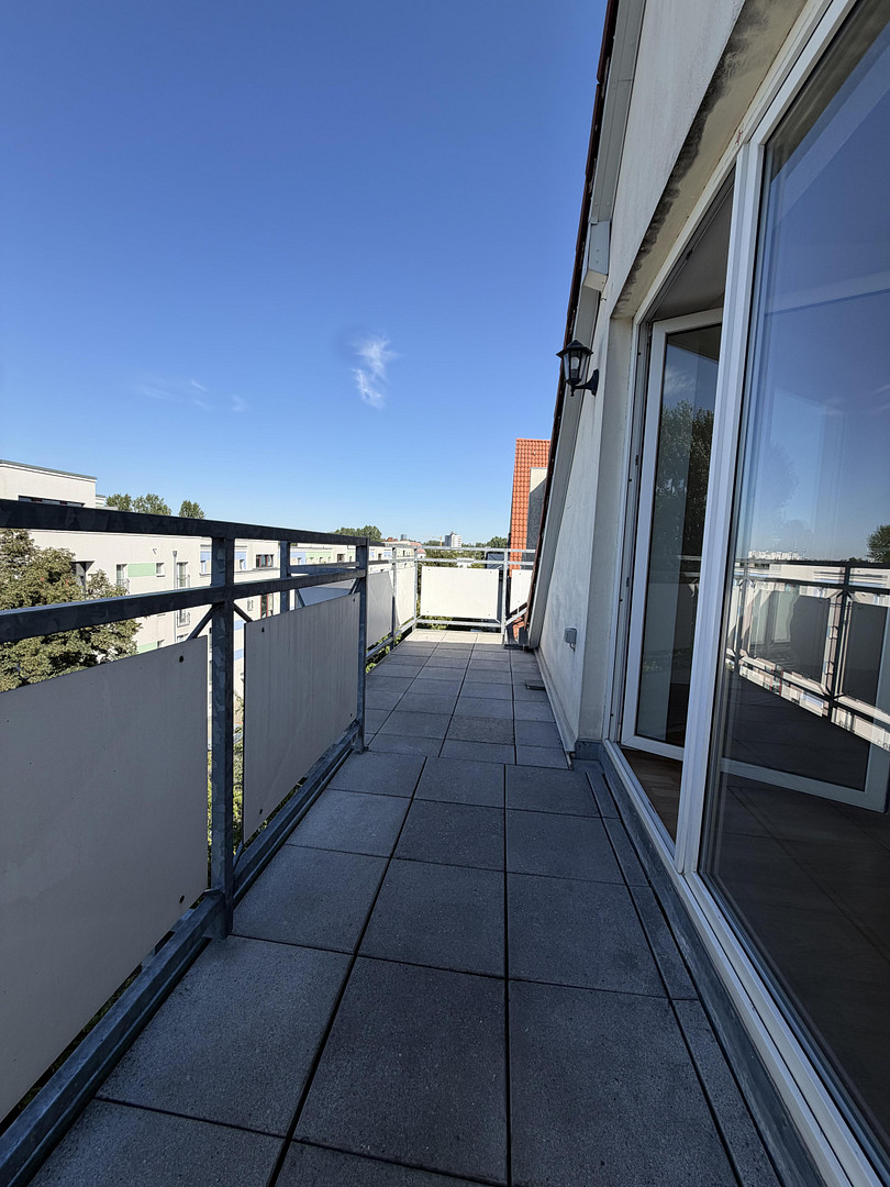 Berlin von privat / Helle 3-Zimmer-Wohnung mit Dachterrasse – Berlin-Baumschulenweg – 12437 Berlin(Baumschulenweg) – Vorschaubild 4