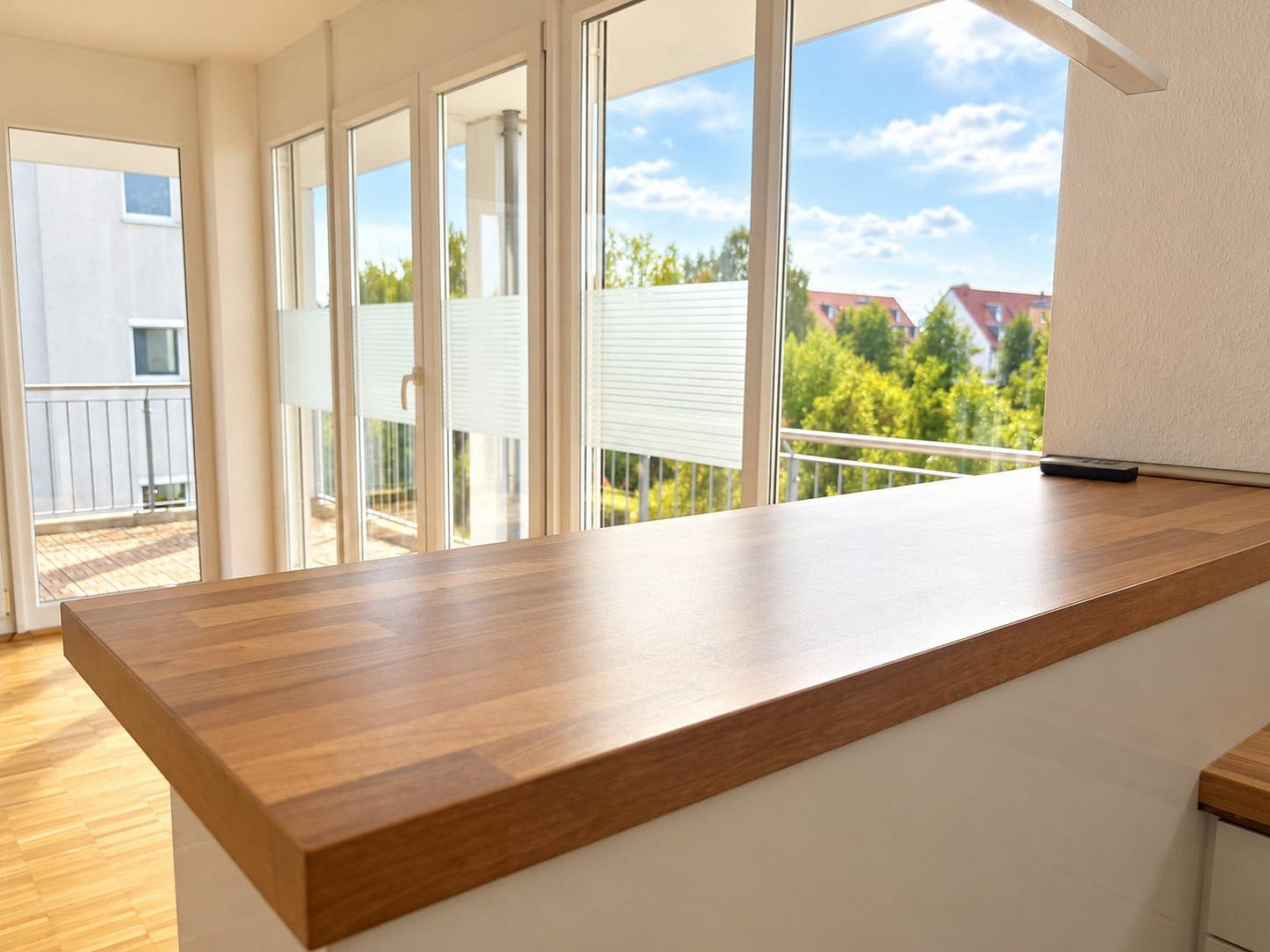Lichtdurchflutete 4-Zimmer-Wohnung mit großzügigem Südwestbalkon – provisionsfrei in Würzburg – 97076 Würzburg-Lengfeld(Lengfeld) – Vorschaubild 8