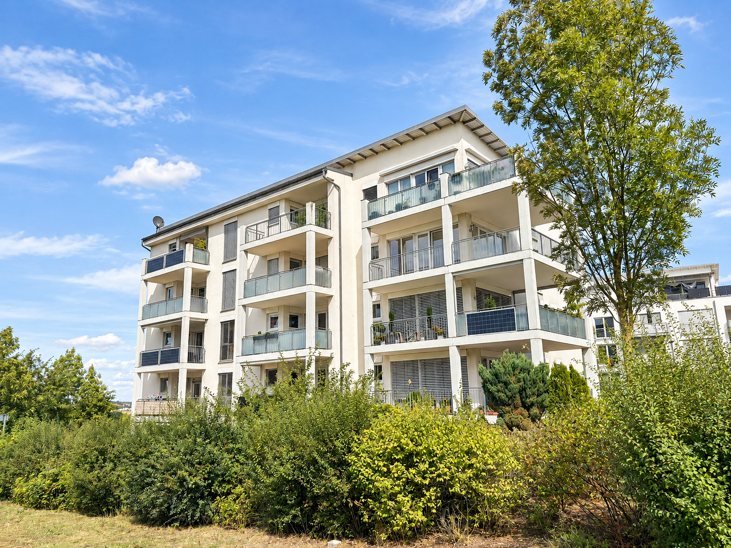 Lichtdurchflutete 4-Zimmer-Wohnung mit großzügigem Südwestbalkon – provisionsfrei in Würzburg – 97076 Würzburg-Lengfeld(Lengfeld) – Vorschaubild 22