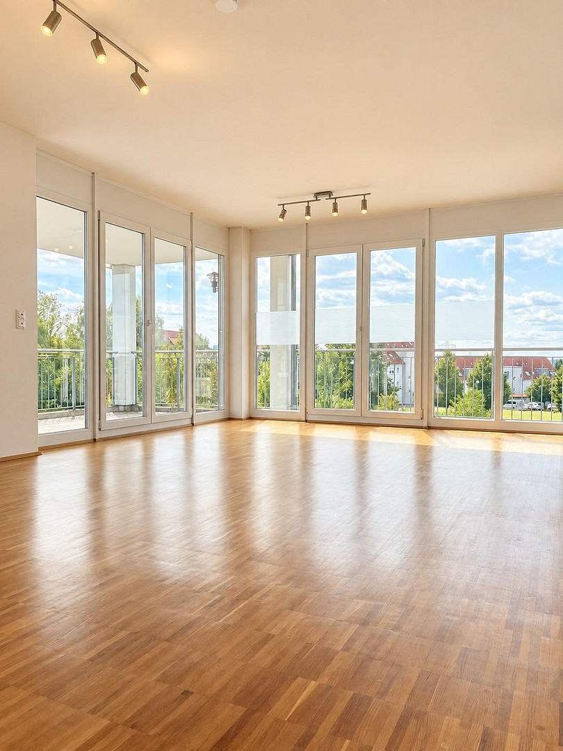 Lichtdurchflutete 4-Zimmer-Wohnung mit großzügigem Südwestbalkon – provisionsfrei in Würzburg