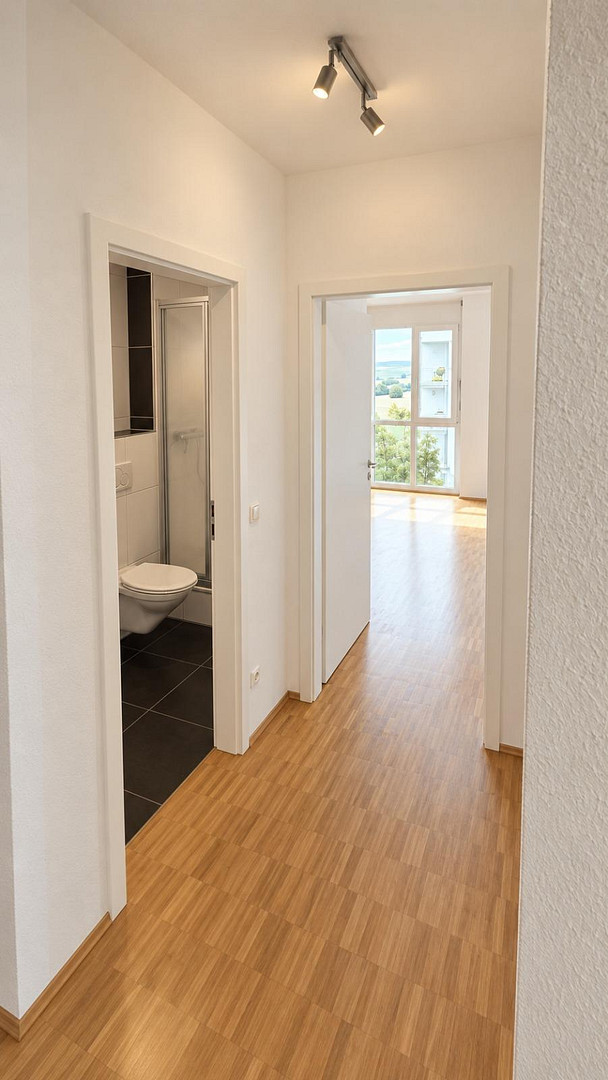 Lichtdurchflutete 4-Zimmer-Wohnung mit großzügigem Südwestbalkon – provisionsfrei in Würzburg – 97076 Würzburg-Lengfeld(Lengfeld) – Vorschaubild 12