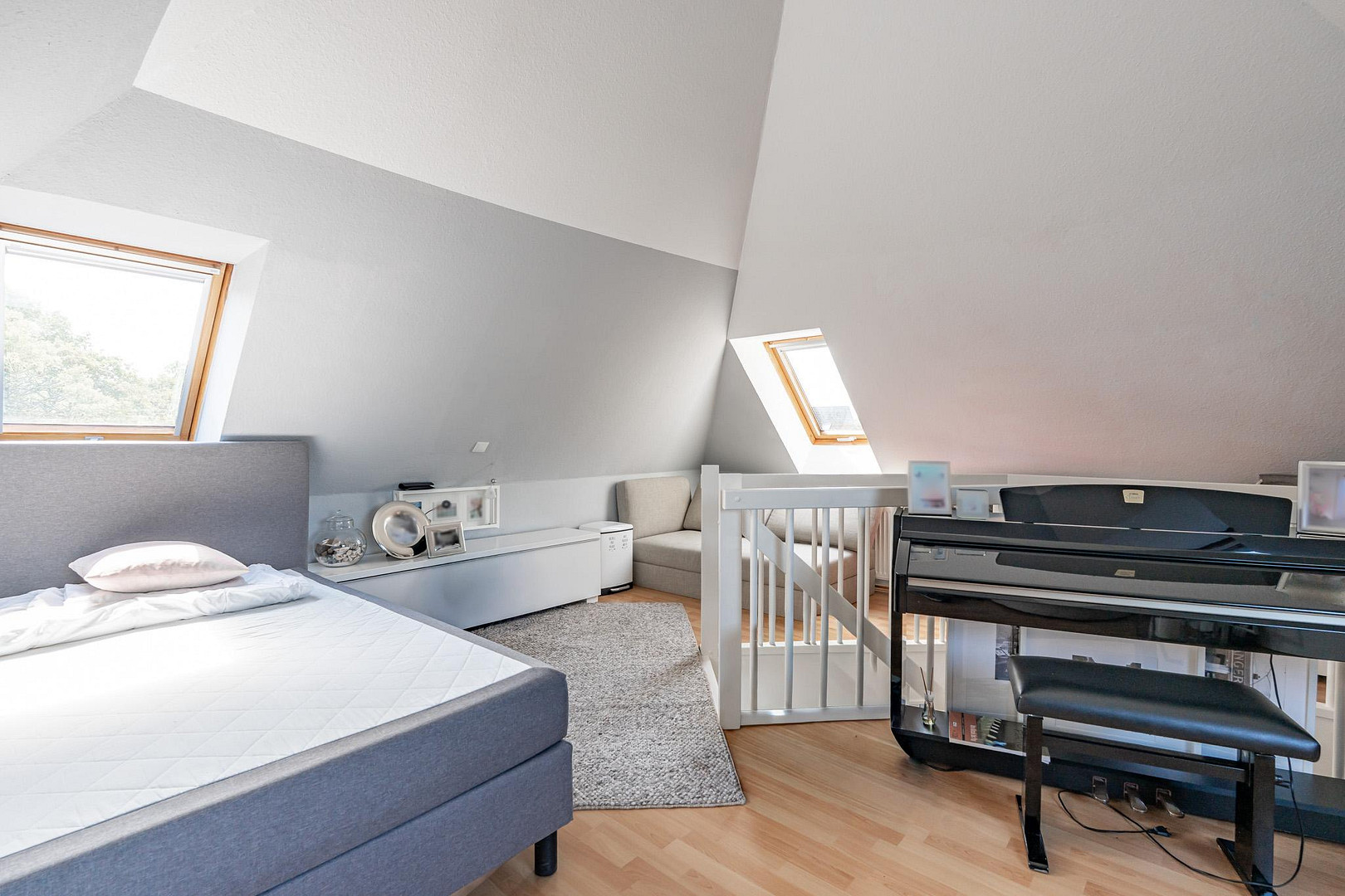 Provisionsfrei - Sonnige 4-Zi.-Maisonette in Etagen-Alleinlage, HH-Wohldorf-Ohlstedt – 22397 Hamburg(Wohldorf-Ohlstedt) – Vorschaubild 8
