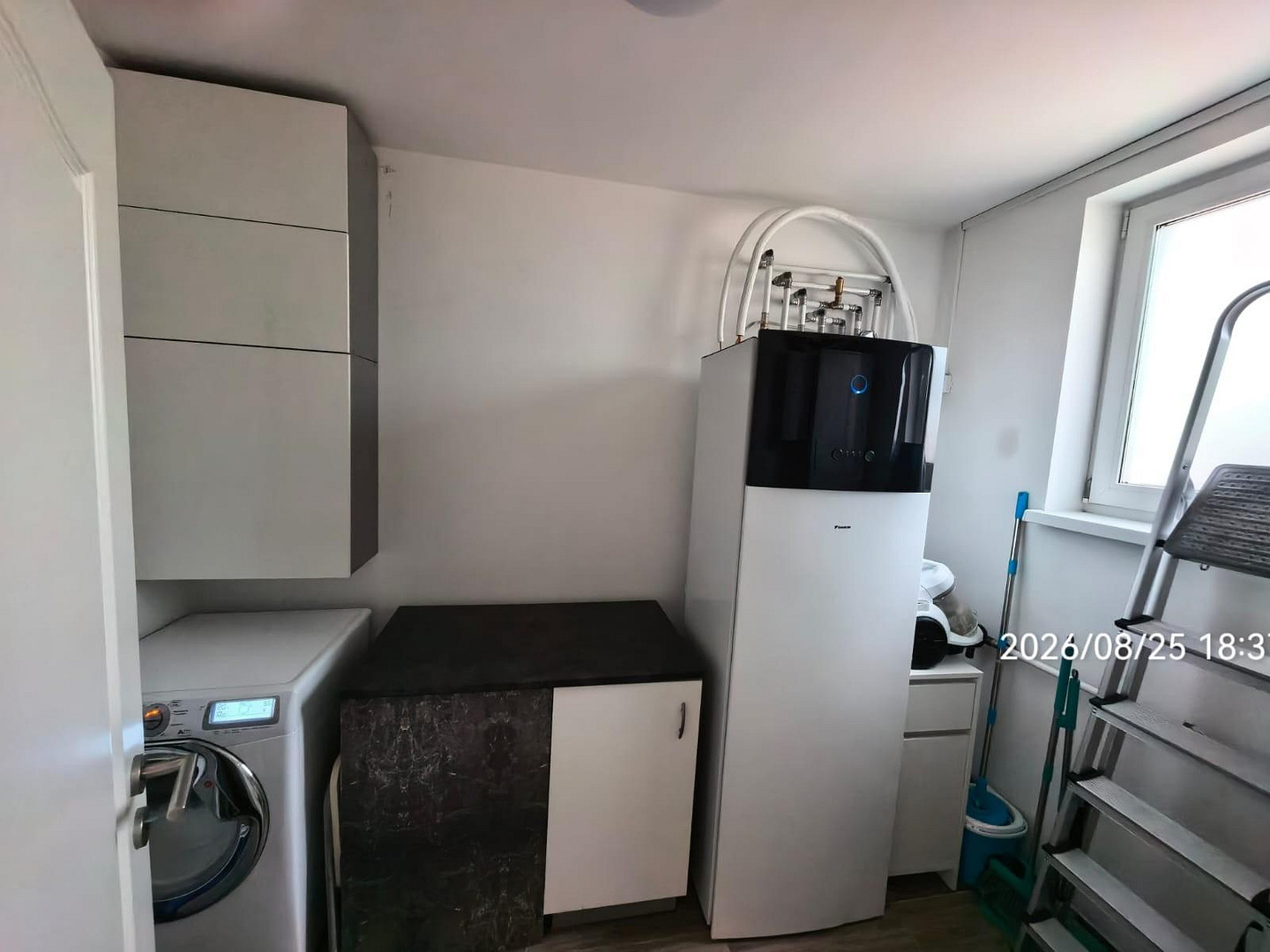 Moderne möblierte Neubau-Doppelhaushälfte mit Wärmepumpe, Fußbodenheizung – 14656 Brieselang – Vorschaubild 19