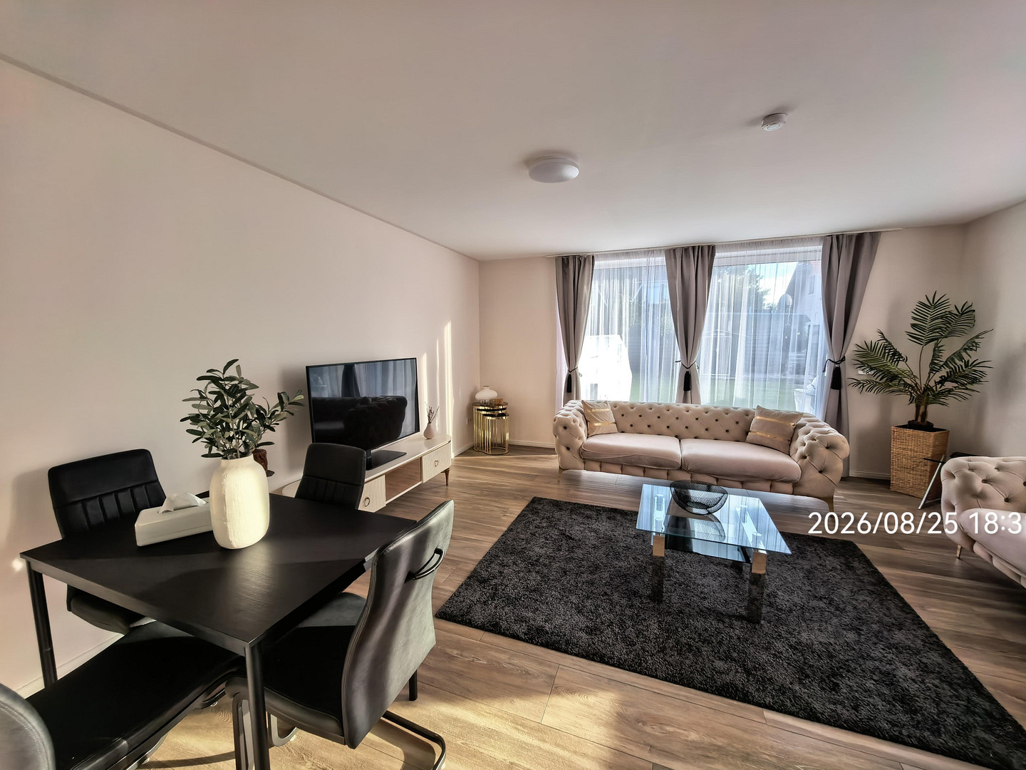 Moderne möblierte Neubau-Doppelhaushälfte mit Wärmepumpe, Fußbodenheizung – 14656 Brieselang – Vorschaubild 21