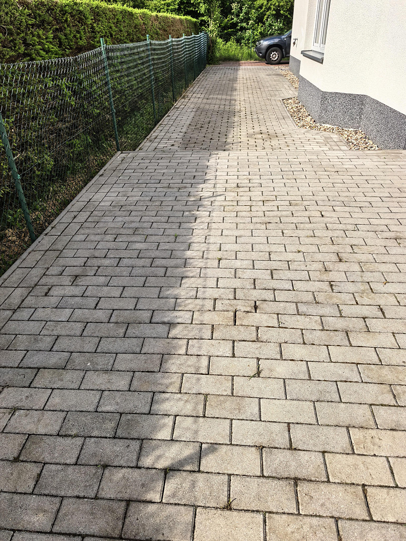 Moderne möblierte Neubau-Doppelhaushälfte mit Wärmepumpe, Fußbodenheizung