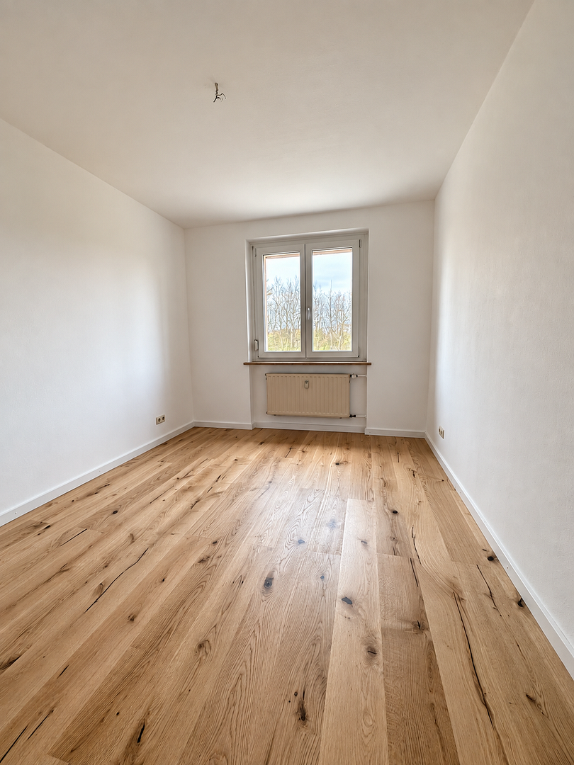 Modernisierte 3-Zimmer-Wohnung mit großem Westbalkon ins Grüne und TG – provisionsfrei – 86157 Augsburg(Pfersee) – Vorschaubild 10