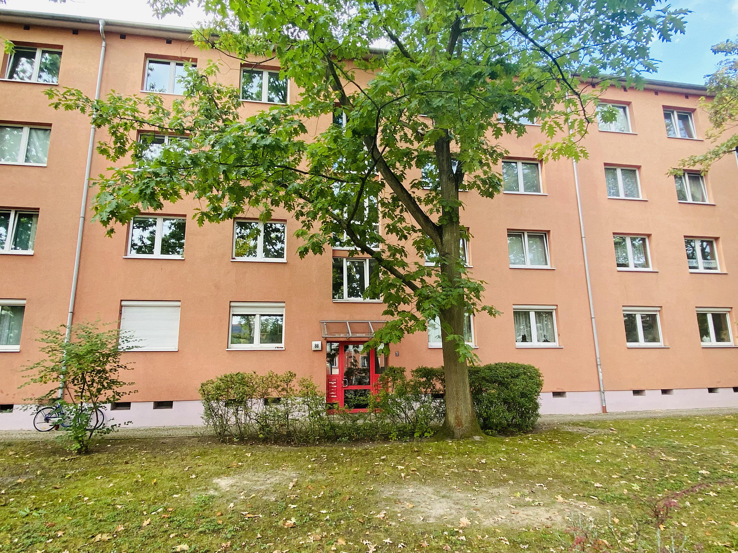 Bezugsfreie, helle 2-Zi. Wohnung, Prenzlauer Berg, Fernwärme – 10409 Berlin(Prenzlauer Berg) – Vorschaubild 2