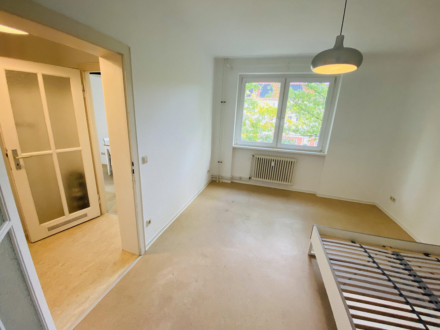 Bezugsfreie, helle 2-Zi. Wohnung, Prenzlauer Berg, Fernwärme – 10409 Berlin(Prenzlauer Berg) – Vorschaubild 10