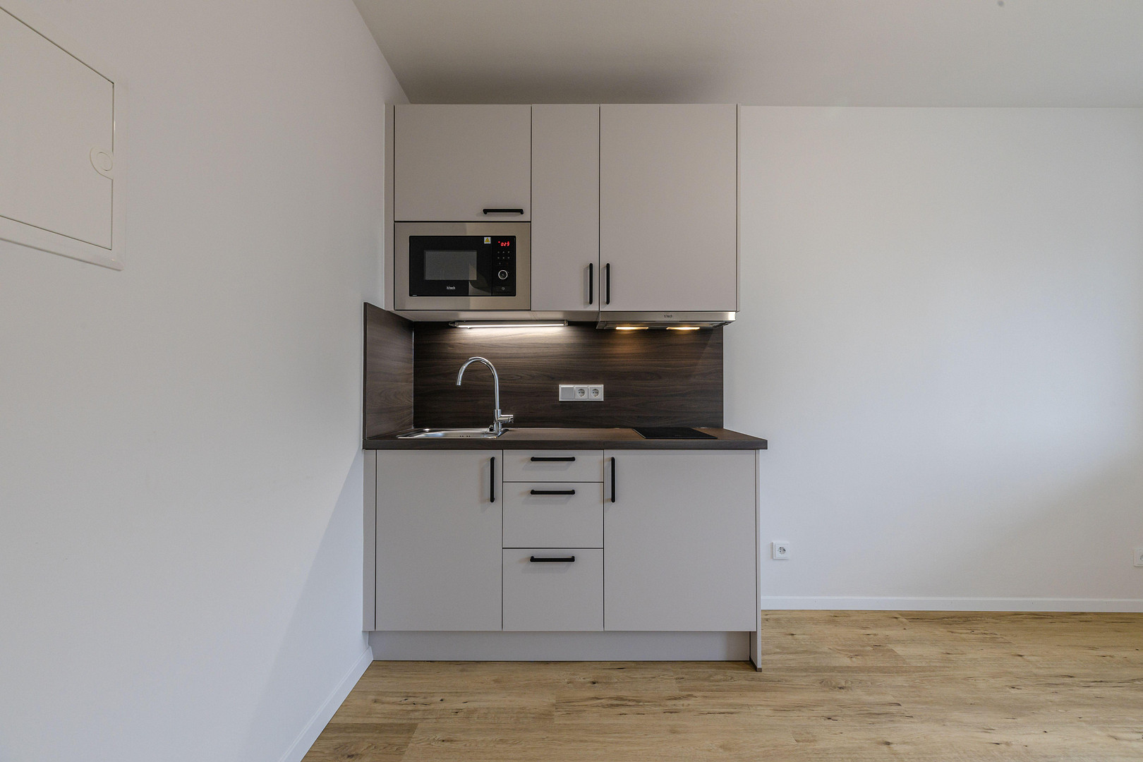 Erstbezug nach Kernsanierung - Kleine 1-Zimmer Wohnung mit schönem Balkon in München-Giesing – 81549 München(Obergiesing) – Vorschaubild 3