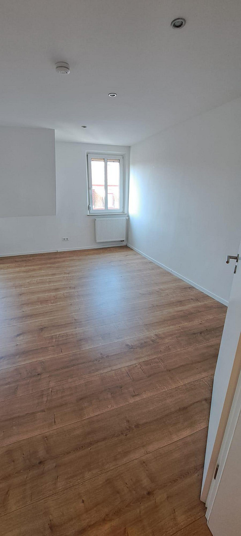 Schöne großzügige 4 Zi mit über 100 m2 – 90439 Nürnberg(St. Leonhard) – Vorschaubild 5