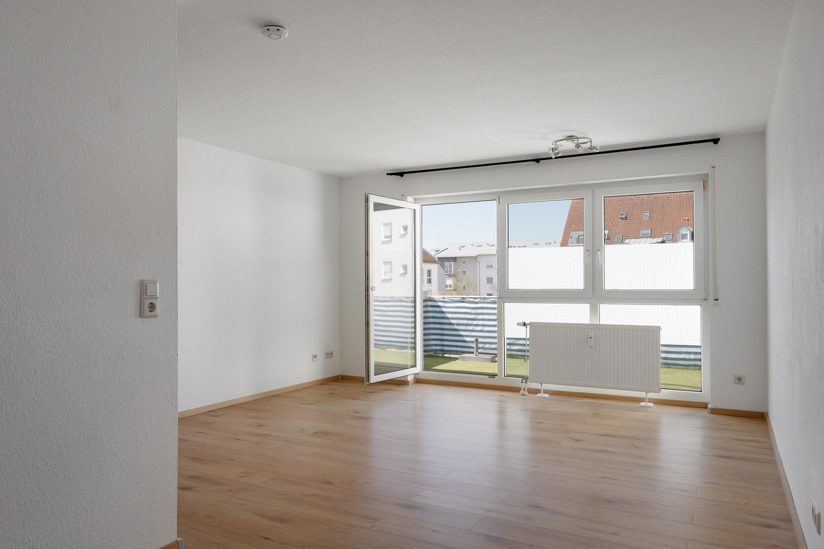 Attraktive 1-Zimmer Wohnung mit Balkon in ruhiger Lage von Laupheim – 88471 Laupheim – Vorschaubild 5