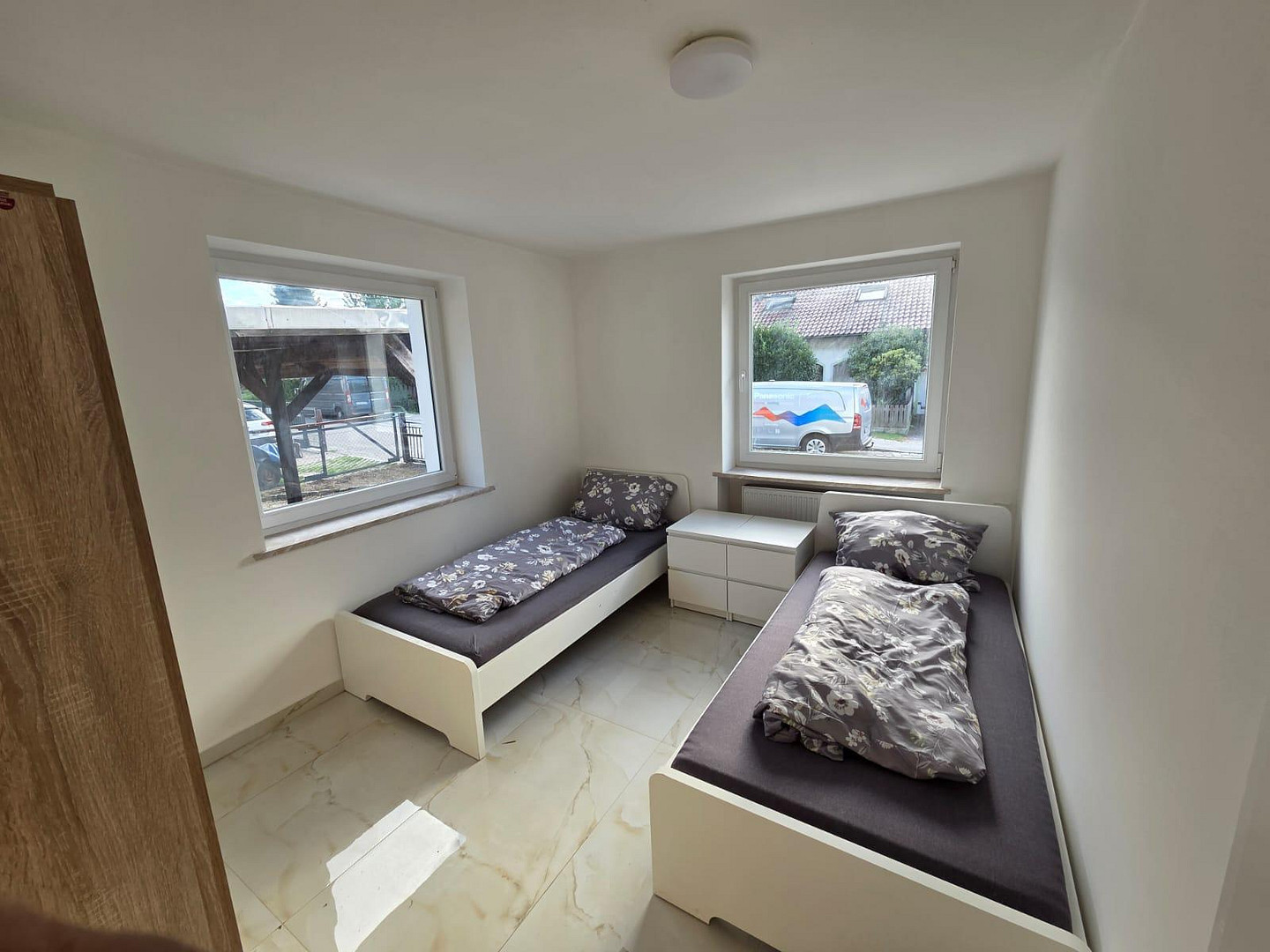 2 luxuriöse Monteurwohnungen – komfortabel und modern – 84061 Ergoldsbach – Vorschaubild 7