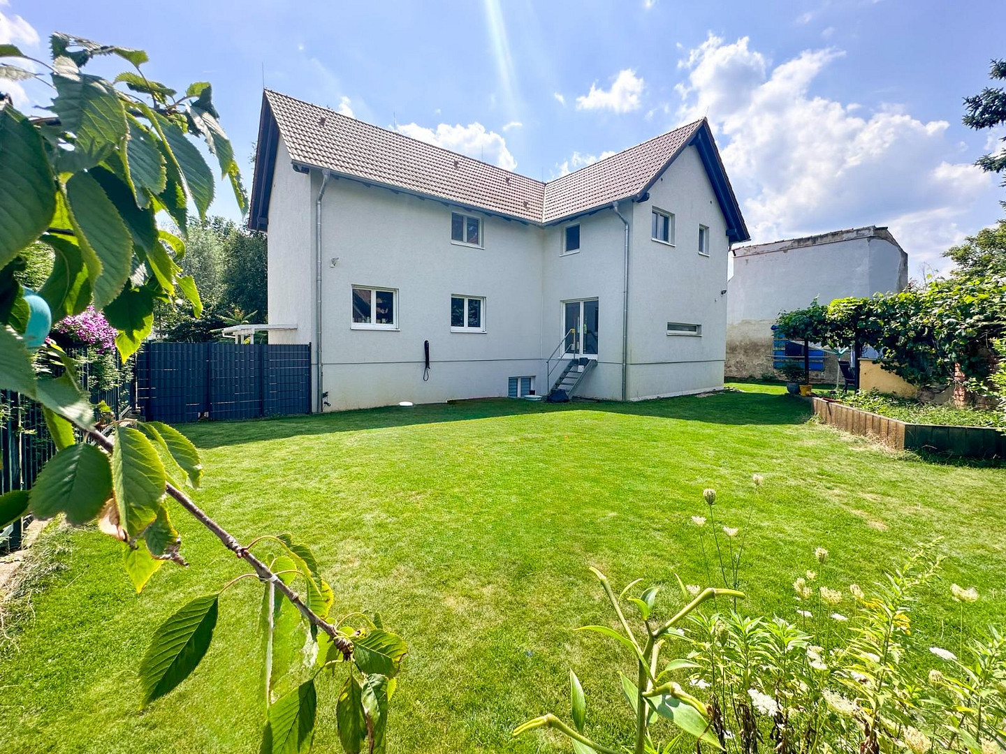 großes individuell erbautes Einfamilienhaus mit Einliegerwohnung in Pausndorf-Solar & Wärmepumpe – 4328 Leipzig(Paunsdorf) – Vorschaubild 3