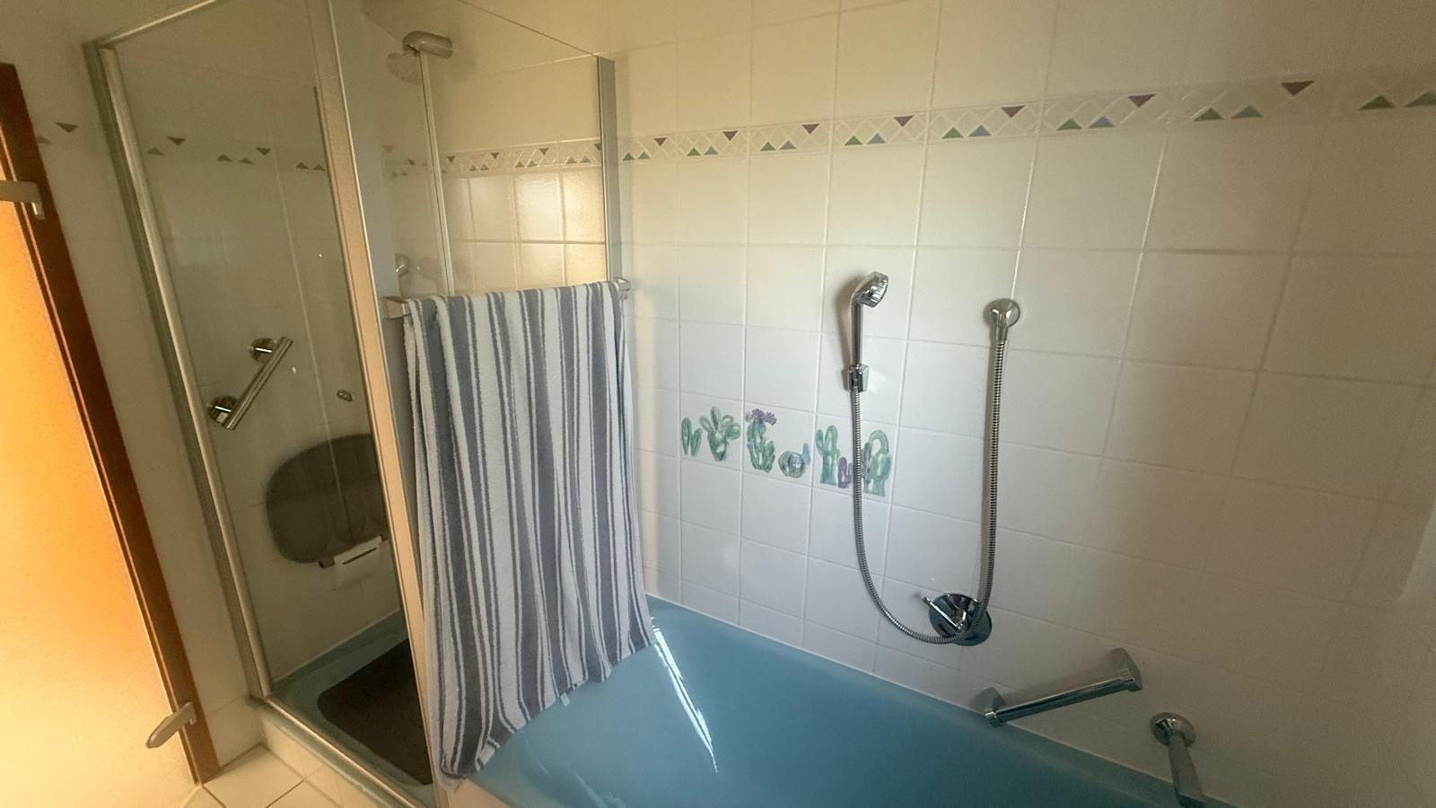 Sehr schönes Einfamilienhaus mit Schwimmbad und Sauna in Heilbronn – 74078 Heilbronn(Frankenbach) – Vorschaubild 7
