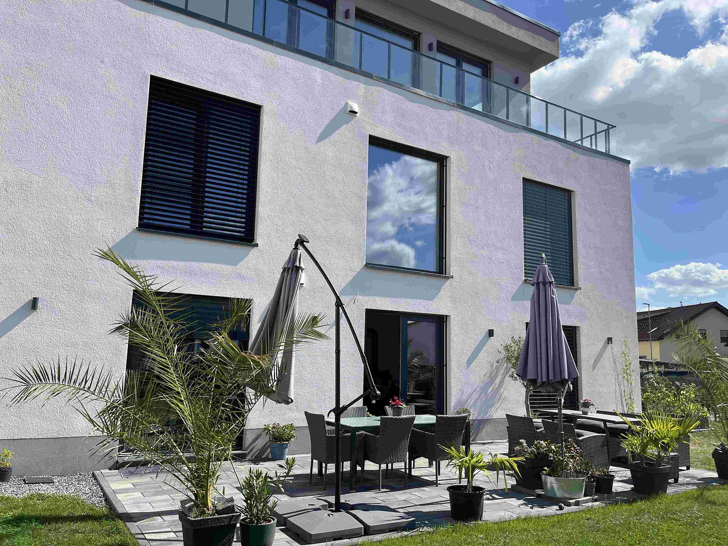 Smartes Bauhaus-Anwesen mit Penthouse. Fernblick. Feldrandlage. – 35510 Butzbach(Nieder-Weisel) – Vorschaubild 19