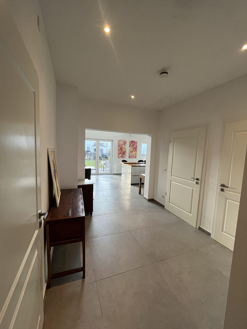 Smartes Bauhaus-Anwesen mit Penthouse. Fernblick. Feldrandlage. – 35510 Butzbach(Nieder-Weisel) – Vorschaubild 15