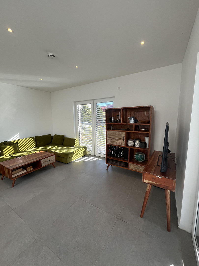 Smartes Bauhaus-Anwesen mit Penthouse. Fernblick. Feldrandlage. – 35510 Butzbach(Nieder-Weisel) – Vorschaubild 13