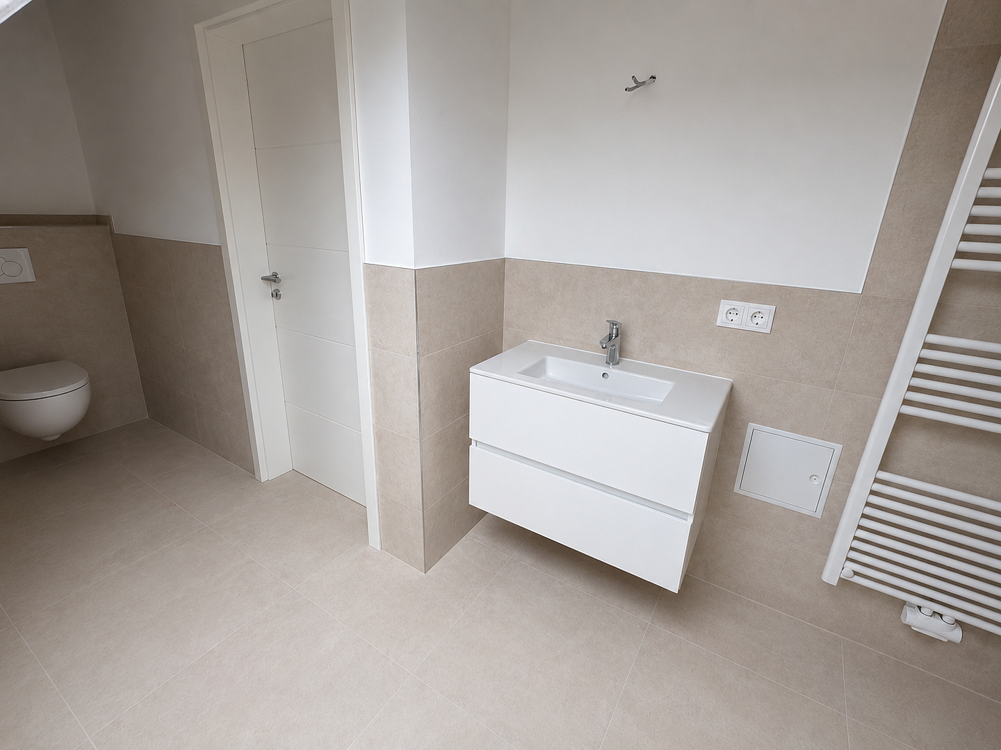 Hochwertiger Erstbezug im Dachgeschoss mit Einbauküche - ca. 95 m² - mit Stellplatz in ruhiger Lage – 8371 Glauchau – Vorschaubild 5