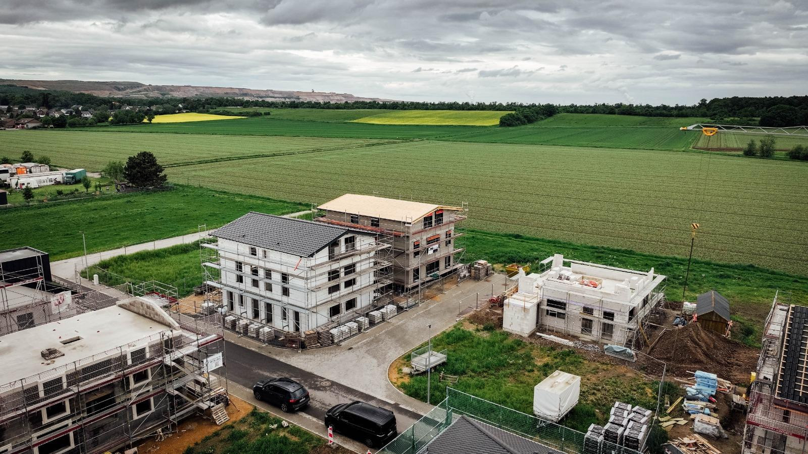 Exklusive Neubau-Doppelhaushälfte in Feldrandlage – modernes Wohnen in Niederzier – 52382 Niederzier(Oberzier) – Vorschaubild 4