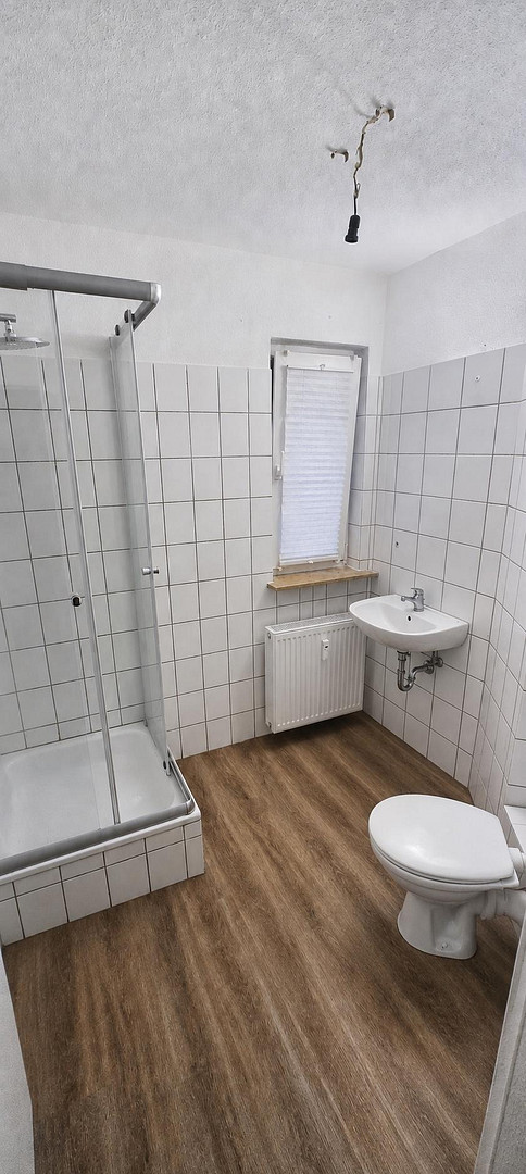 Uni-nahes 1-Zimmer-Apartment | inkl. Stellplatz | ab 15.10. – 57250 Netphen – Vorschaubild 4