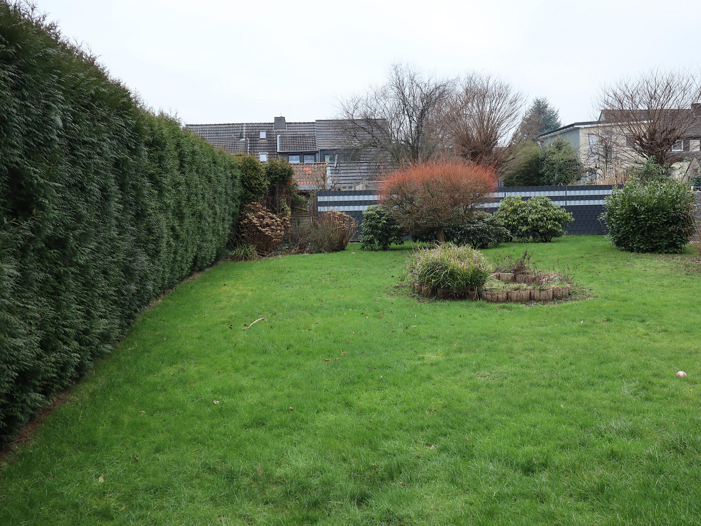 Modernisiertes Einfamilienhaus zur Miete: Modernes Familienglück mit XL-Garten in Bochum-Harpen! – 44805 Bochum(Harpen) – Vorschaubild 3