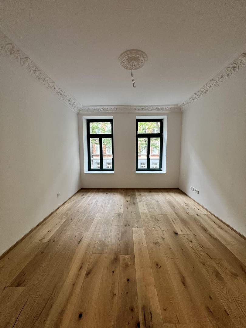 Hochwertig sanierte Altbauwohnung im Erstbezug mit Balkon und Stellplatz – 4315 Leipzig(Volkmarsdorf) – Vorschaubild 2