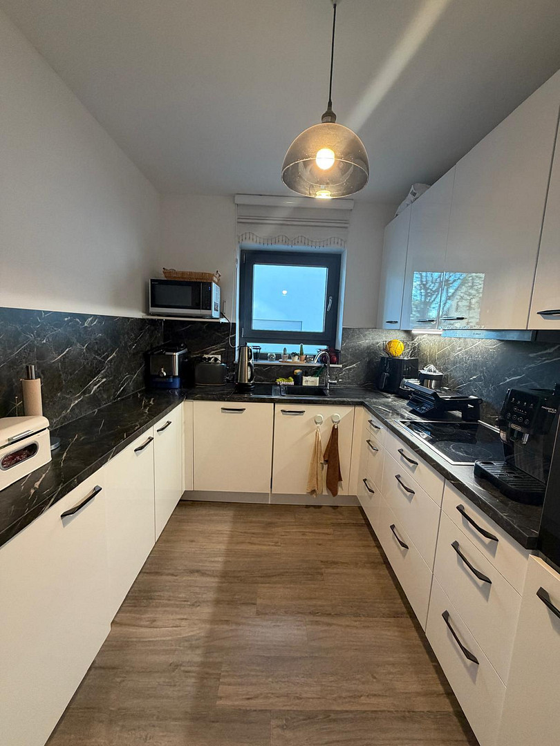 Moderne und helle 4-Zi.- Wohnung mit großzügiger Terrasse in Bestlage von Obertshausen – 63179 Obertshausen – Vorschaubild 3