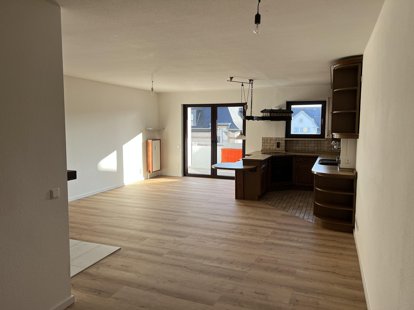Offene 2-Zimmer-Wohnung mit Balkon und Blick auf den Johannisberg – 61231 Bad Nauheim – Vorschaubild 11
