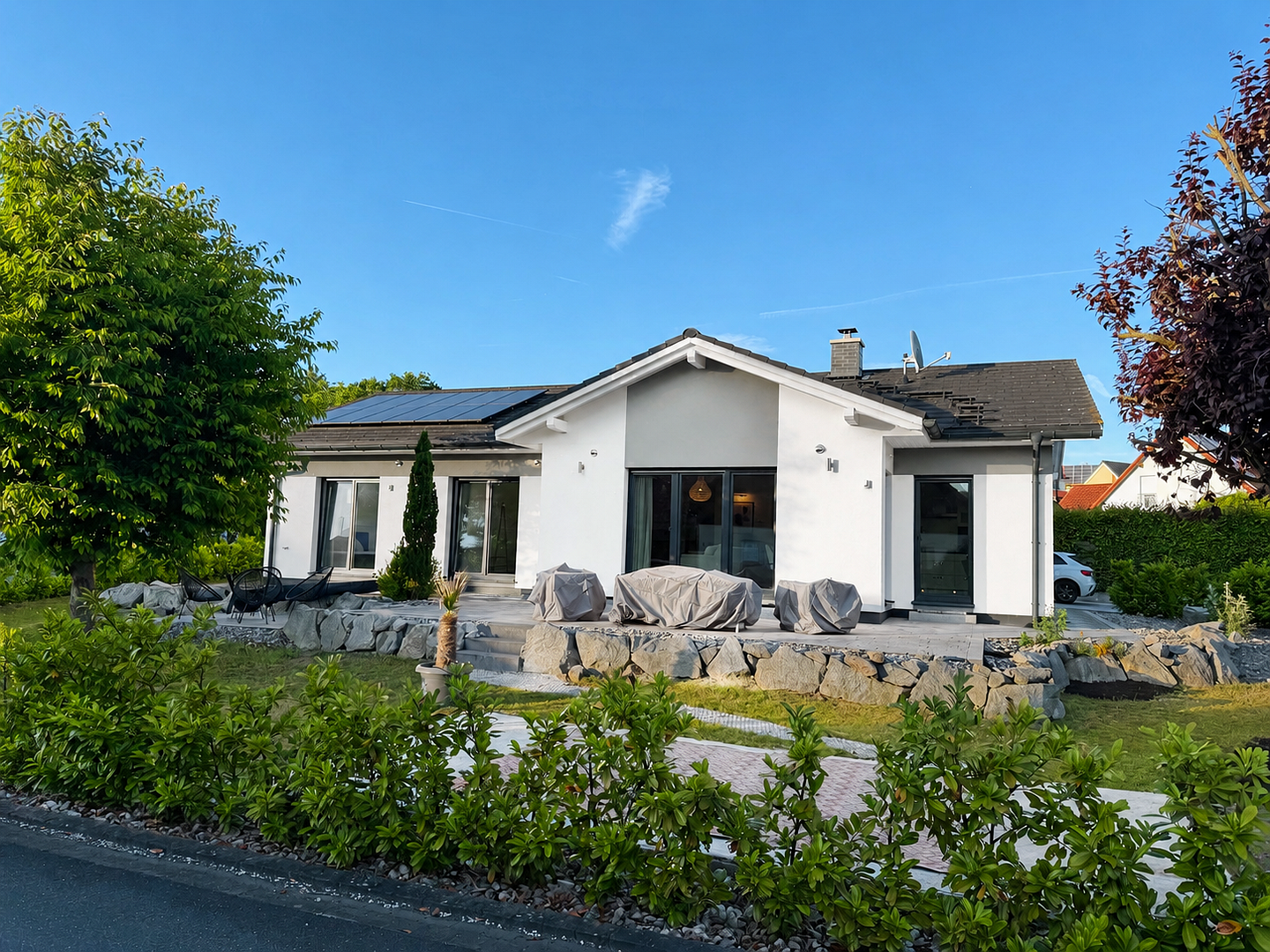xklusiver Bungalow - Niedrigenergiehaus - Erdwärme + PV-Anlage - Neubaugebiet – 95502 Himmelkron(Lanzendorf) – Vorschaubild 2