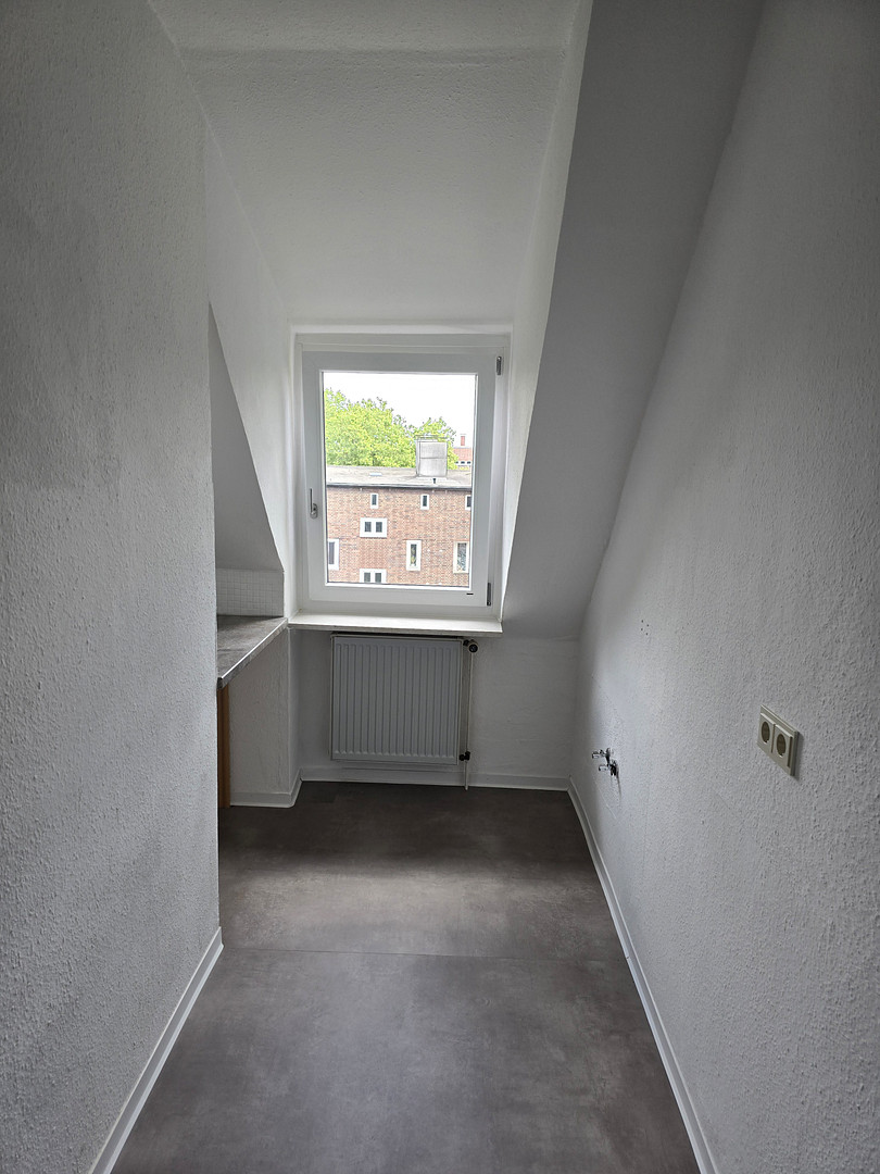 Jobcenter– deine neue Wohnung ist fertig! Job Center–Your new apartment is ready for you to move in! – Foto 5