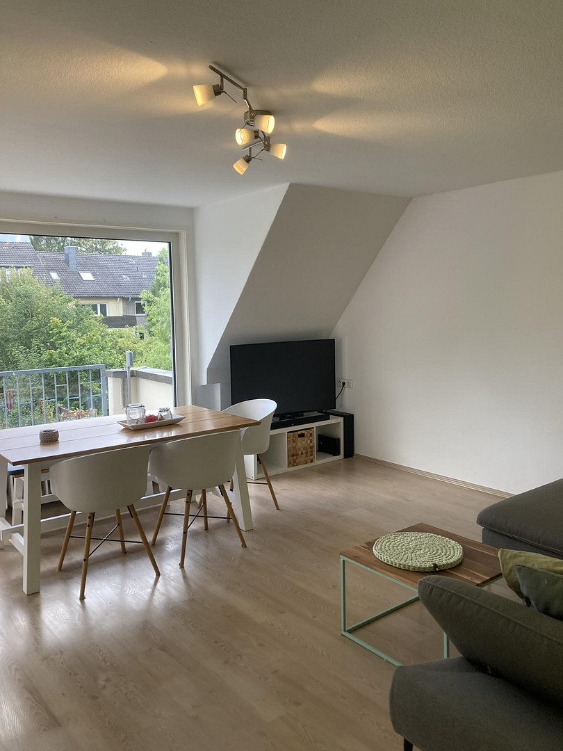 Traumhafte sonnige 3 Zi-Whg.,gr. Südbalkon, renov, in bester zentraler Lage – 31785 Hameln – Vorschaubild 6