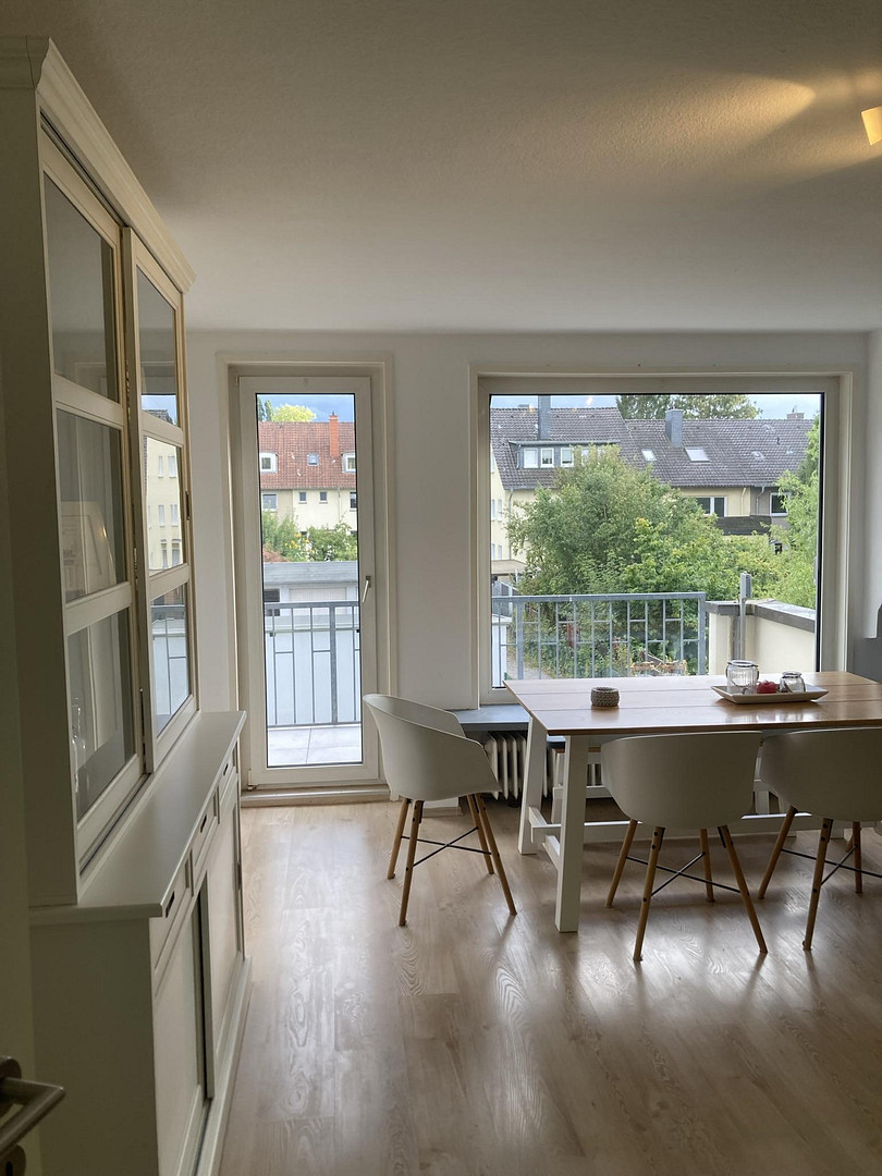 Traumhafte sonnige 3 Zi-Whg.,gr. Südbalkon, renov, in bester zentraler Lage – 31785 Hameln – Vorschaubild 5