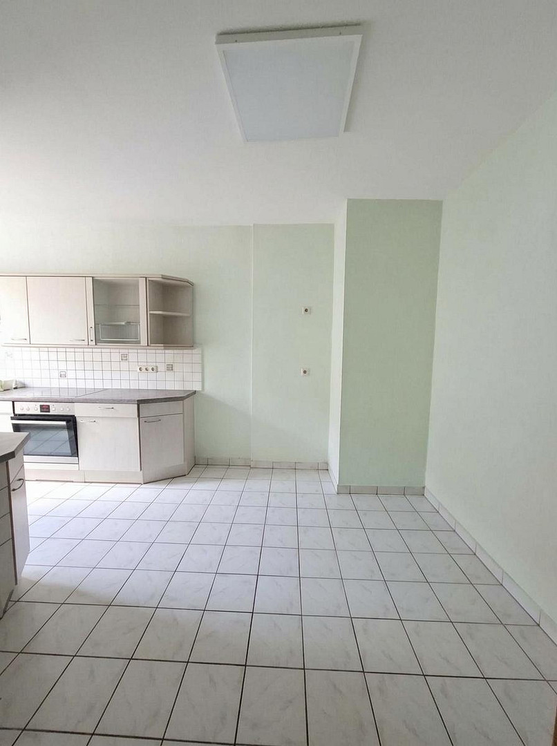 3-Raumwohnung inkl. Einbauküche / 790 EUR warm – 99310 Arnstadt – Vorschaubild 3