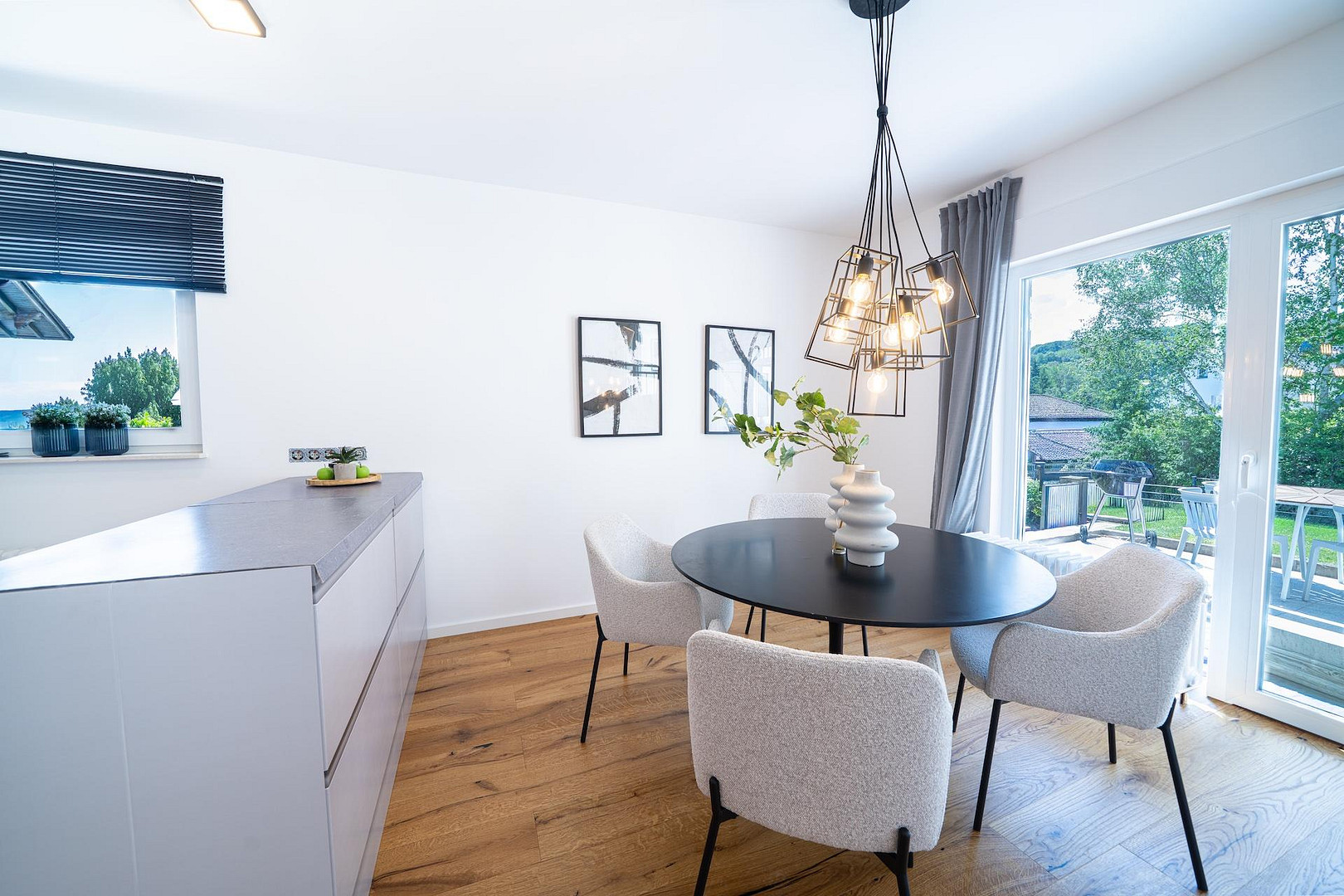 Außergewöhnliches Architektenhaus – hochwertig modernisiert mit Wintergarten & Tiefgarage – 61267 Neu-Anspach – Vorschaubild 8