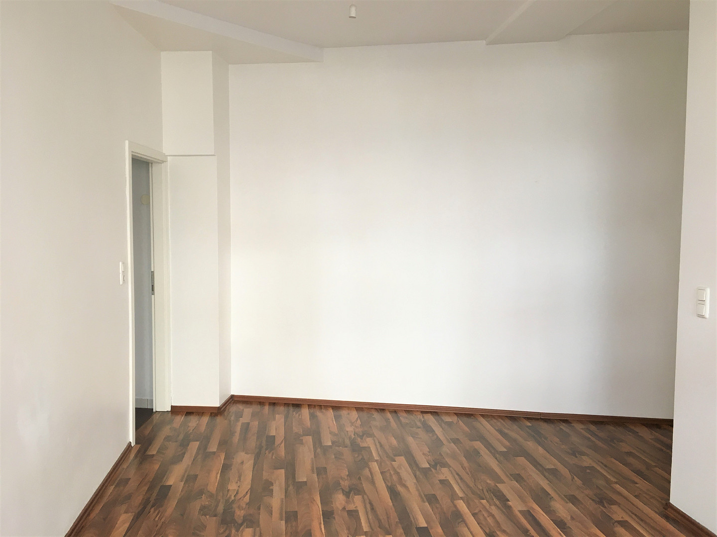Altbau/Singlewohnung - ideal für junge Leute – 63065 Offenbach am Main – Vorschaubild 5