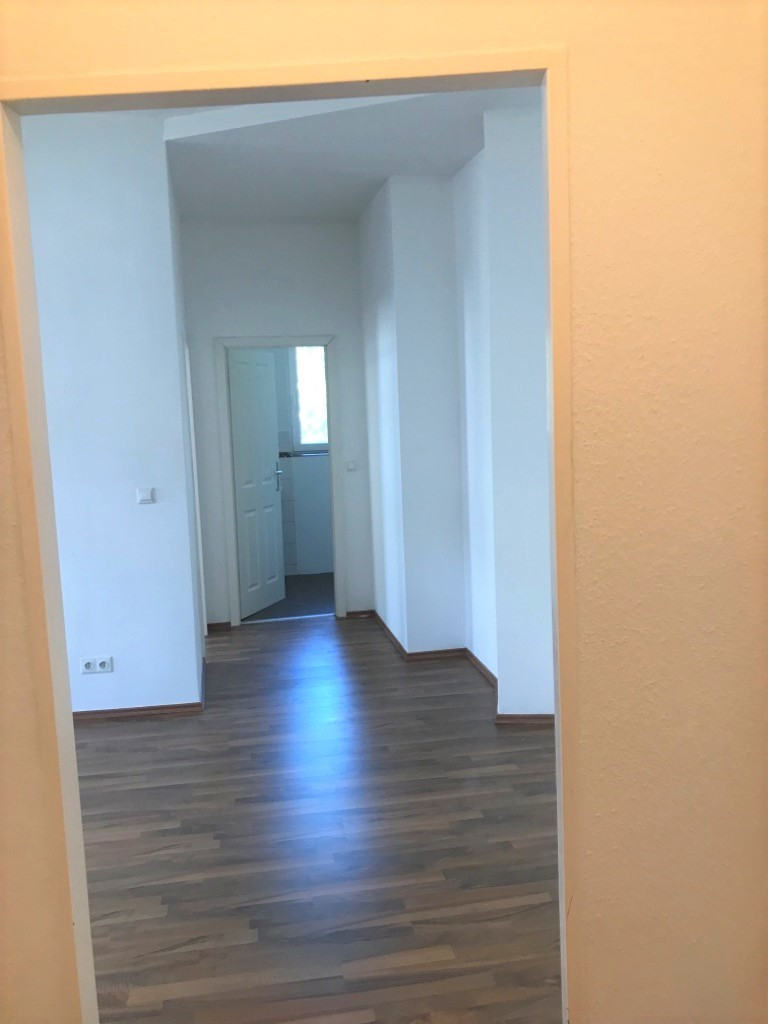 Altbau/Singlewohnung - ideal für junge Leute – 63065 Offenbach am Main – Vorschaubild 12