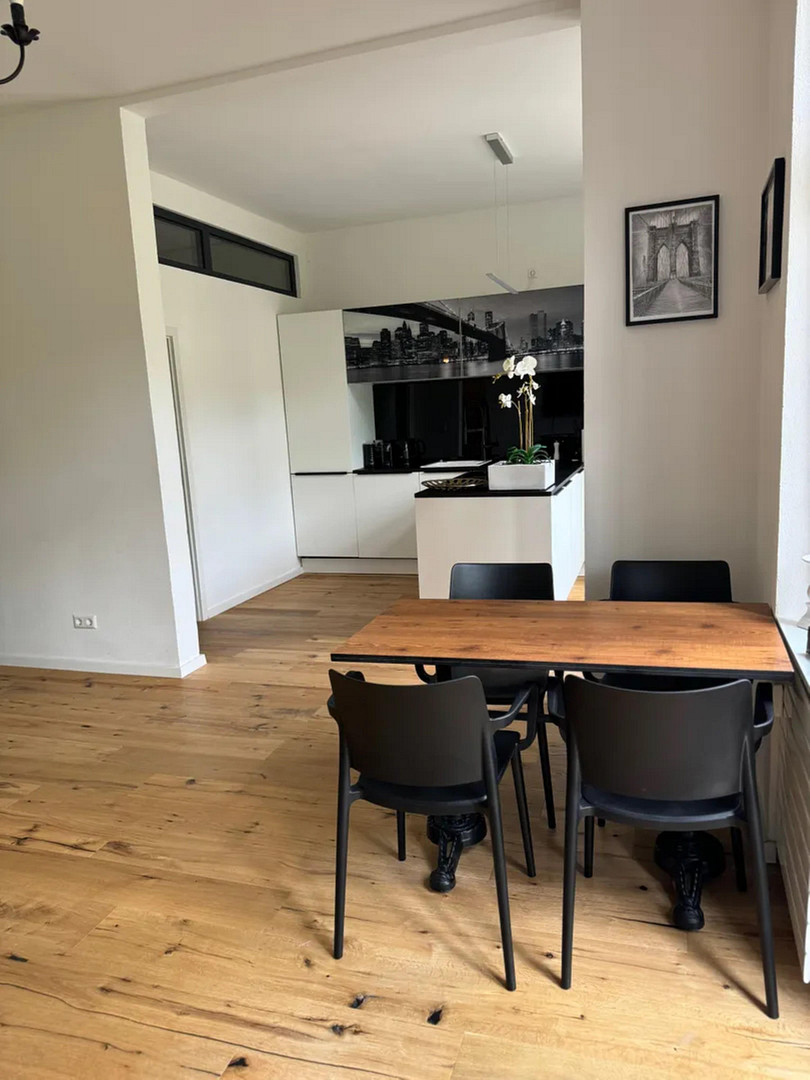65m² große - Moderne 2 Zimmer Wohnung in Karlsruhe – 76133 Karlsruhe(Südweststadt) – Vorschaubild 3